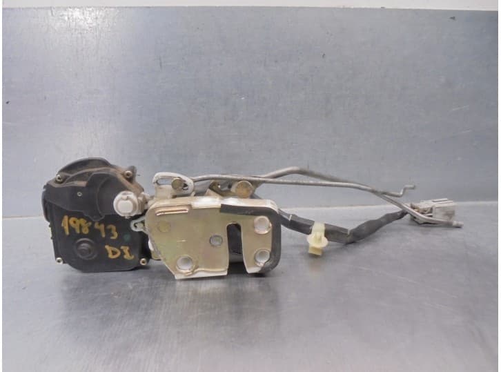 Recambio de cerradura puerta delantera izquierda para rover 600 i (rh) 620 si referencia OEM IAM 72151SN7 5 PINES 4 PUERTAS