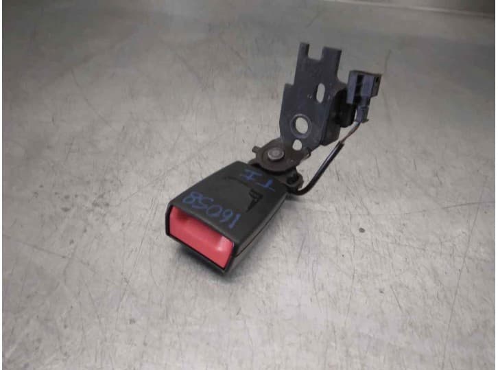 Recambio de enganche cinturon trasero izquierdo para mercedes-benz clase e (w213) e 220 d (213.004) referencia OEM IAM A21386005