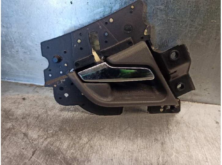 Recambio de maneta interior trasera derecha para mercedes-benz clase e (w210) e 320 cdi (210.026) referencia OEM IAM A2107600661