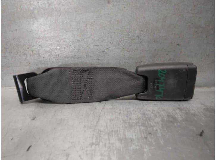 Recambio de enganche cinturon trasero central para suzuki splash (ex) 1.0 (a5b 310) referencia OEM IAM 8490851K015PK 5 PUERTAS