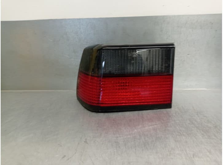 Recambio de piloto trasero izquierdo para citroën xantia berlina referencia OEM IAM 08172 714029470701 YORKA