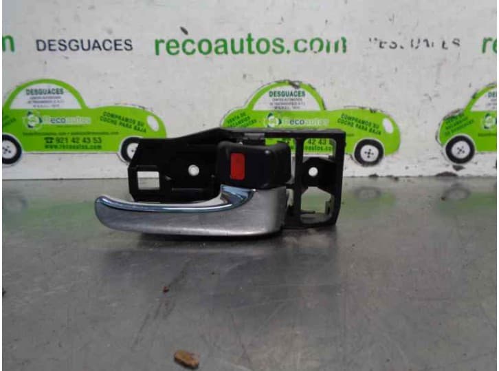 Recambio de maneta interior delantera derecha para lexus is i (_e1_) 200 (gxe10) referencia OEM IAM 6920547010C0