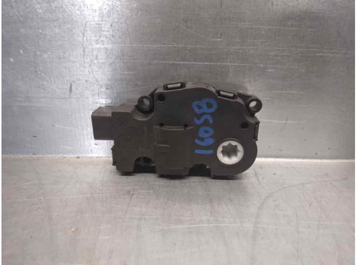 Recambio de motor calefaccion para mercedes-benz clase e (w213) e 220 d (213.004) referencia OEM IAM T944554A