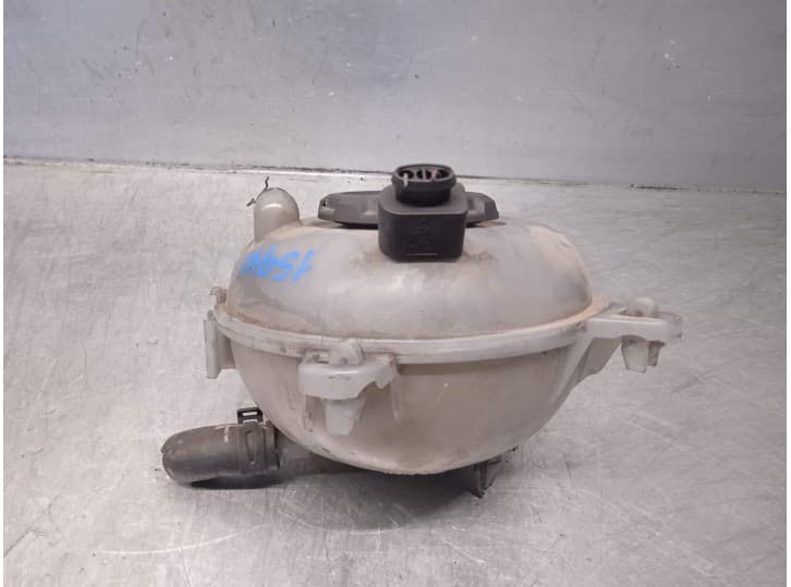 Recambio de deposito expansion para skoda superb iii (3v3) 2.0 tdi referencia OEM IAM 5Q0121407G
