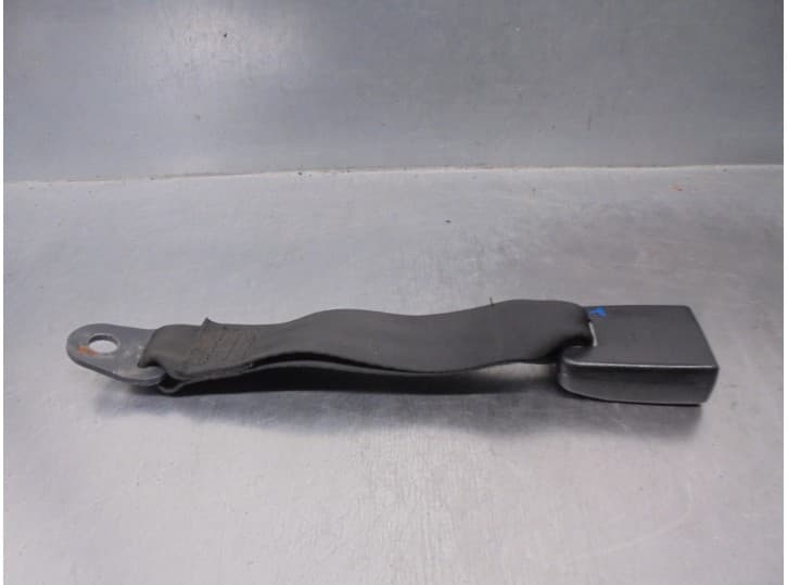 Recambio de enganche cinturon trasero derecho para citroën zx (n2) 1.9 d referencia OEM IAM 6295543 TRA DER ,