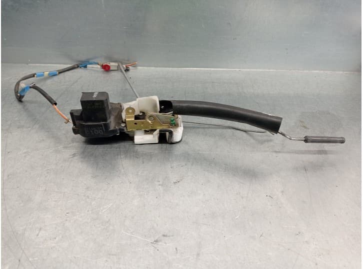 Recambio de cerradura puerta delantera derecha para honda civic vi fastback (ma, mb) 1.5 i vtec-e (ma9) referencia OEM IAM 72110