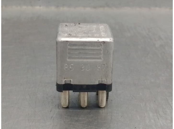 Recambio de rele para mercedes-benz clase s coupé (c126) 560 sec (126.045) referencia OEM IAM 0015420219 4RD00412200