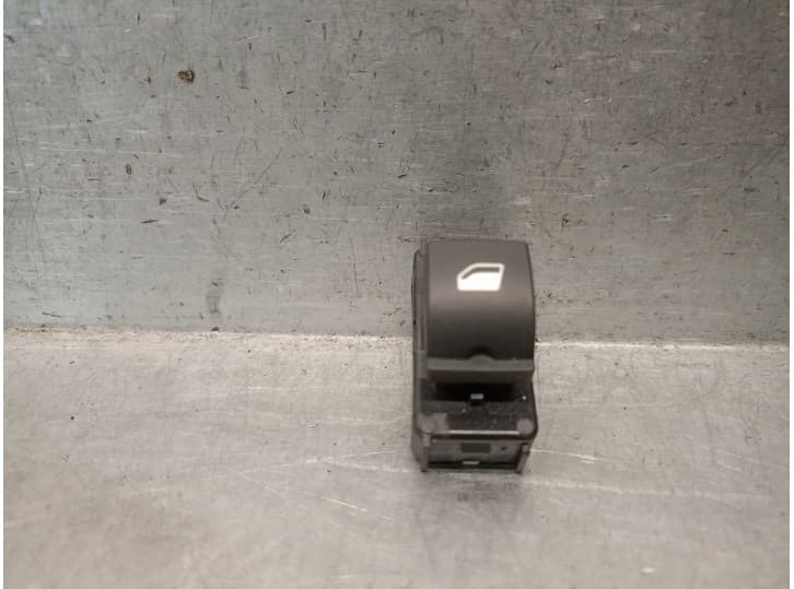 Recambio de mando elevalunas trasero derecho para peugeot 308 iii (fb_, fh_, fp_, f3_, fm_) bluehdi 130 (fbyhzl, fbyhzt) referen