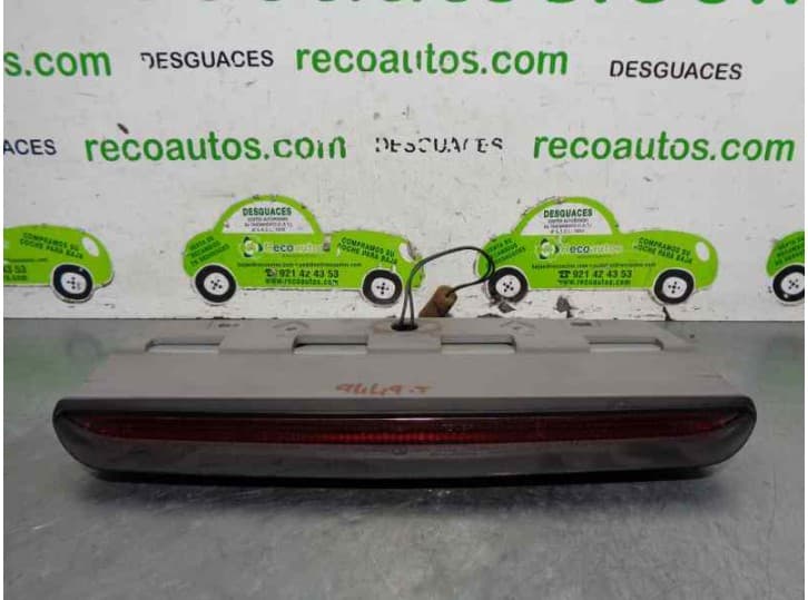 Recambio de luz central de freno para subaru impreza station wagon (gg) 2.0 i r awd (gg9) referencia OEM IAM 84701AC111ML