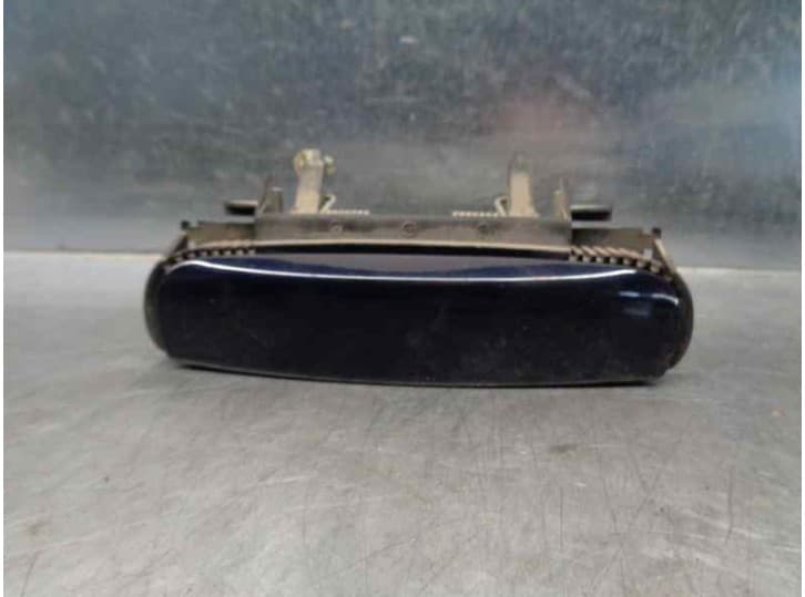 Recambio de maneta exterior delantera derecha para audi a3 sportback (8pa) 2.0 tdi 16v referencia OEM IAM 4B0839885