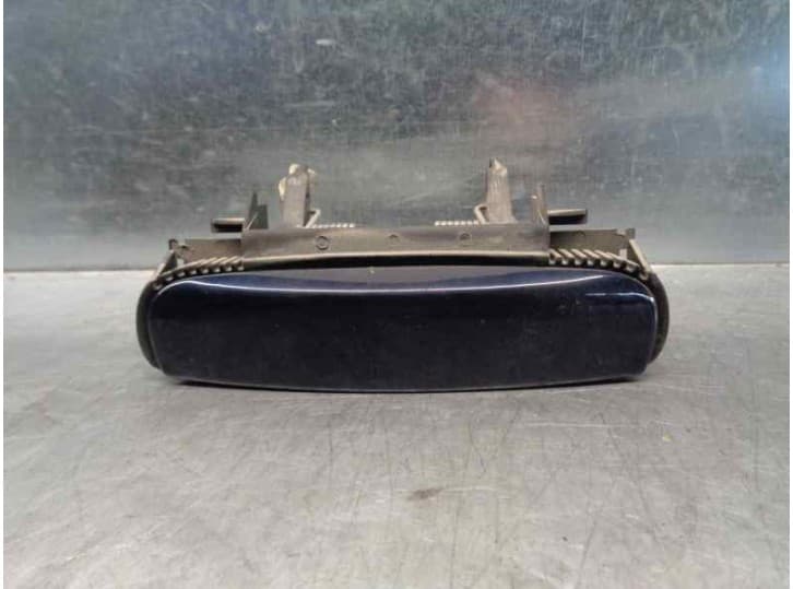 Recambio de maneta exterior trasera derecha para audi a3 sportback (8pa) 2.0 tdi 16v referencia OEM IAM 4B0839885