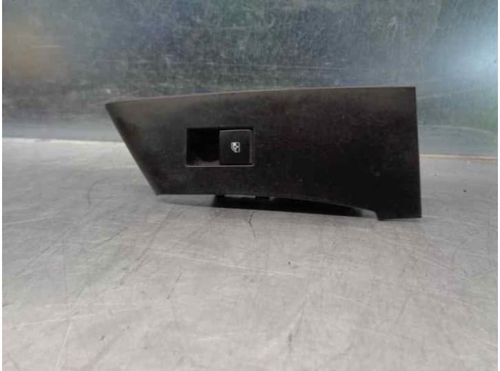 Recambio de mando elevalunas delantero derecho para opel astra j sedán 1.4 turbo (69) referencia OEM IAM 13301886