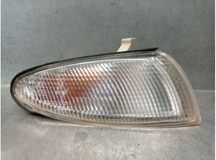 Recambio de piloto delantero derecho para mazda xedos 6 (ca) 1.6 16v referencia OEM IAM 8BC251350A 8BC251350A