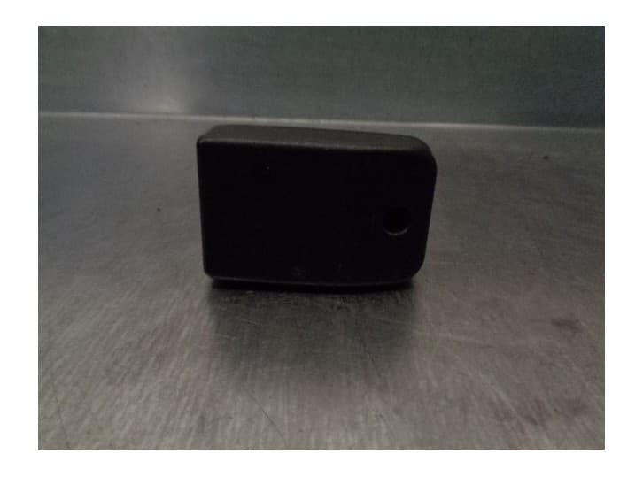 Recambio de enganche cinturon trasero derecho para peugeot 308 sw i (4e_, 4h_) 1.6 16v referencia OEM IAM 0355284F3 TRAS DER.