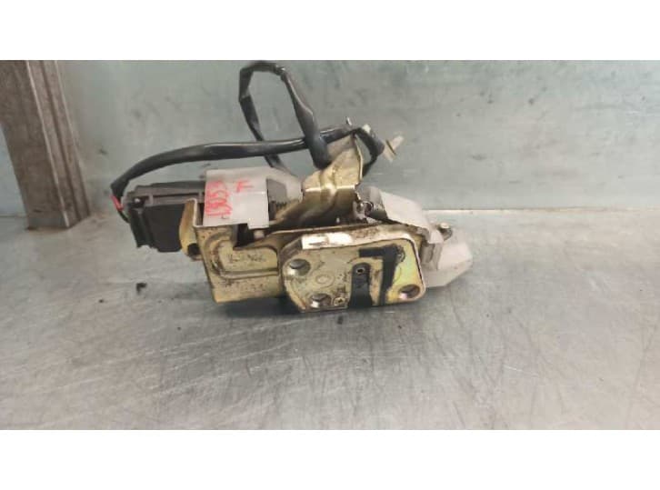 Recambio de cerradura puerta trasera izquierda para mazda 323 f v (ba) 1.5 16v (ba11) referencia OEM IAM