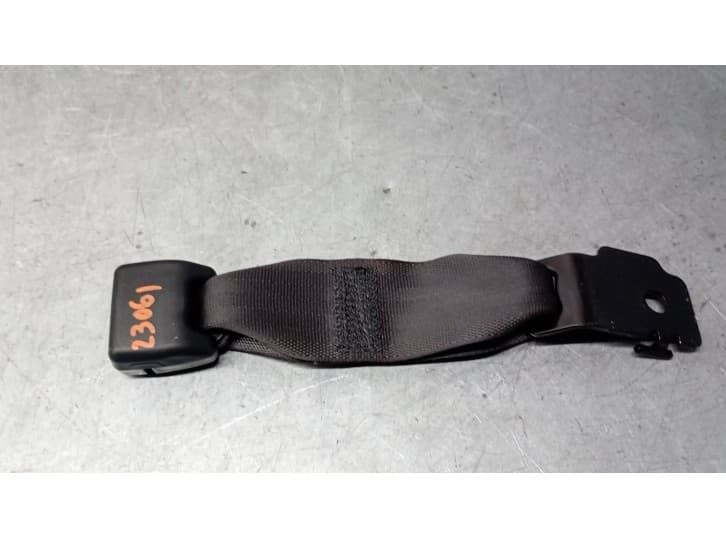 Recambio de enganche cinturon trasero central para hyundai kona furgoneta/suv (os, ose, osi) ev referencia OEM IAM 1147165 11471