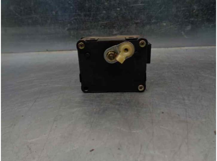 Recambio de motor calefaccion para mazda mx-3 (ec) 1.6 i referencia OEM IAM BR7061B10 0637005140 DENSO
