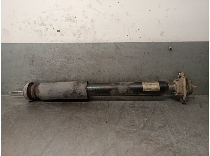 Recambio de amortiguador trasero izquierdo para bmw 3 (e90) 320 d referencia OEM IAM 33526796157 33526796157