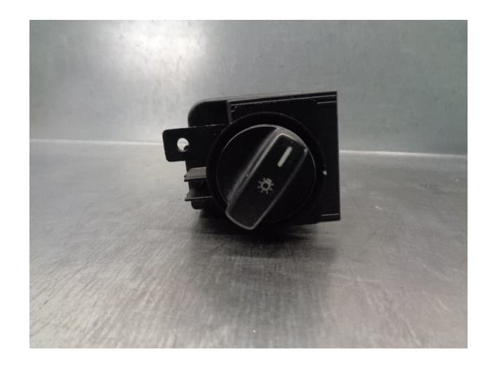Recambio de mando luces salpicadero para mercedes-benz clase a (w169) a 150 (169.031, 169.331) referencia OEM IAM 1695451304 322