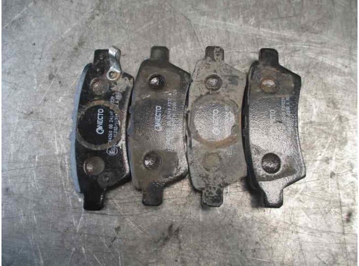 Recambio de pastillas de freno para nissan pathfinder iii (r51) 2.5 dci 4wd referencia OEM IAM FD7239 FER4260 NECTO