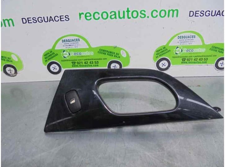 Recambio de mando elevalunas trasero derecho para peugeot 407 sw (6e_, 6d_) 1.6 hdi 110 referencia OEM IAM 96360166XT