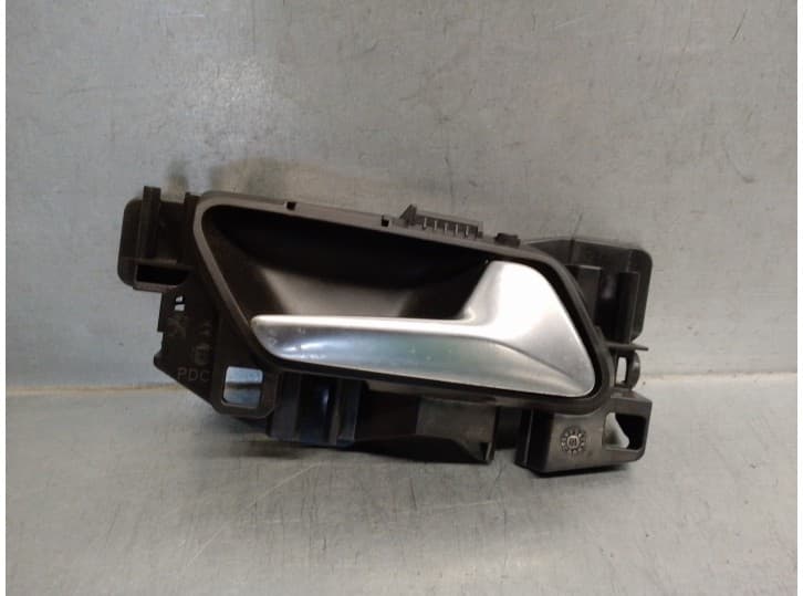 Recambio de maneta interior trasera derecha para opel crossland x / crossland (p17, p2qo) 1.2 (75) referencia OEM IAM 13484998