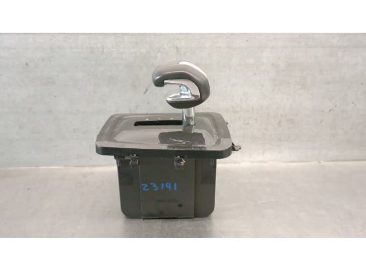 Recambio de palanca cambio para peugeot 3008 i monospace (0u_) 2.0 hdi referencia OEM IAM 9801784480 9801784480