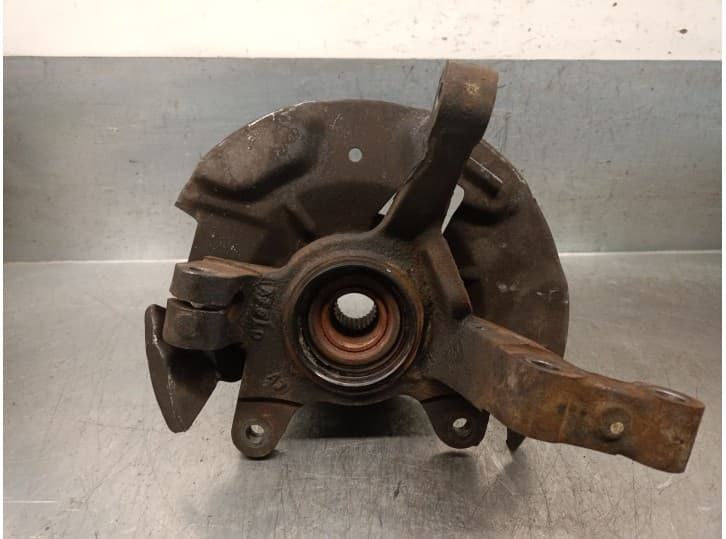 Recambio de mangueta delantera izquierda para kia shuma sedán (fb) 1.5 i 16v referencia OEM IAM 0K2A133031A 0K2A133031A