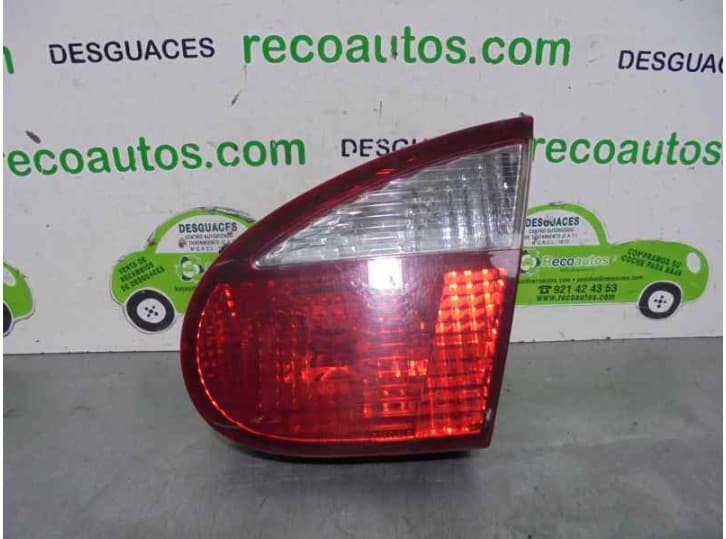 Recambio de piloto trasero porton derecho para daewoo lanos sedán (klat) 1.3 referencia OEM IAM 96304619 PORTON 4 PUERTAS