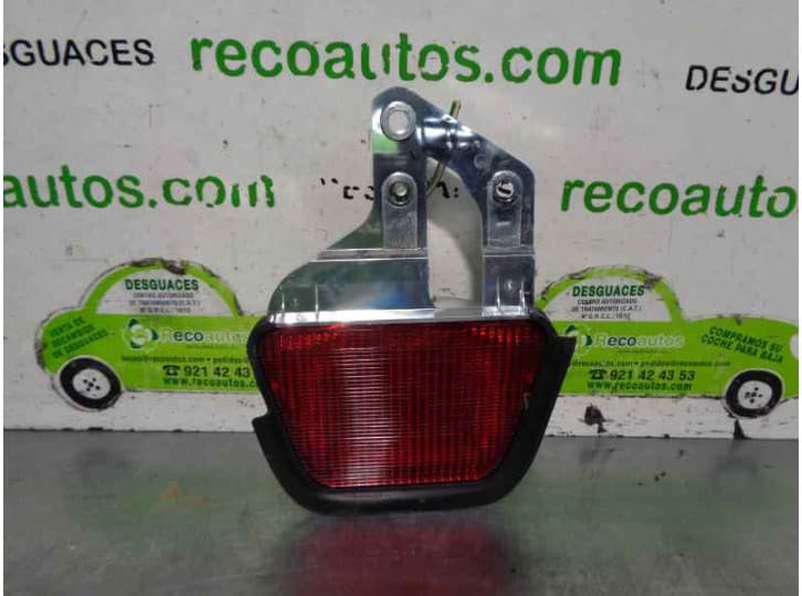 Recambio de luz central de freno para toyota avensis (_t25_) 2.0 d-4d (cdt250_) referencia OEM IAM 8157005080