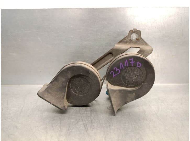 Recambio de claxon para chevrolet camaro descapotable 3.8 v6 referencia OEM IAM 89046916 89046916