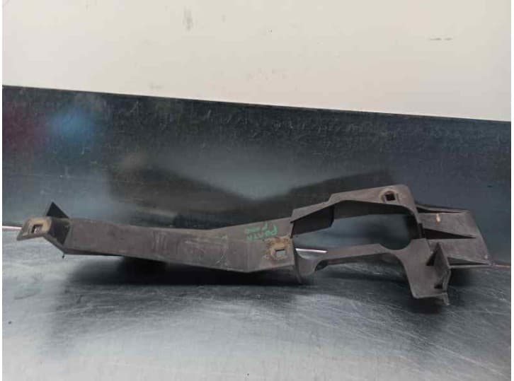 Recambio de soporte faro izquierdo para land rover range rover iii (l322) 3.0 d 4x4 referencia OEM IAM 7009235LH