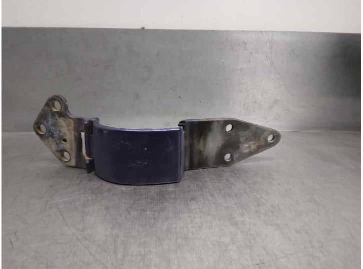 Recambio de bisagra porton para nissan vanette cargo furgoneta (hc 23) 2.3 d referencia OEM IAM 904119C500 IZQ INFER 6 PUERTAS