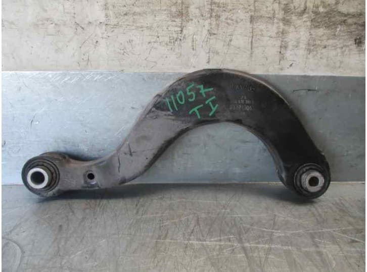 Recambio de brazo suspension superior trasero izquierdo para seat altea xl (5p5, 5p8) 1.6 lpg referencia OEM IAM 5Q0505351B B307