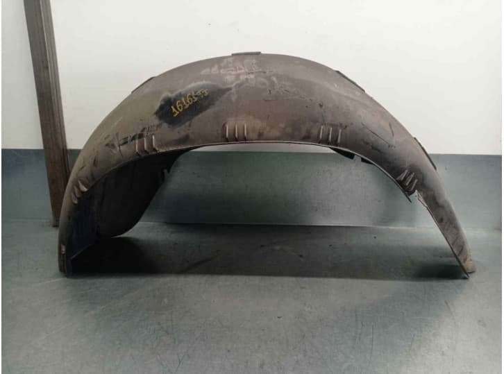 Recambio de paso rueda trasero izquierdo para volvo 940 kombi (945) 2.3 referencia OEM IAM 4118371 CESTA 33-A