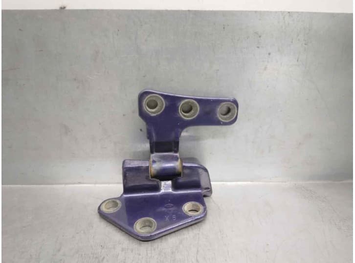 Recambio de bisagra porton para nissan vanette cargo furgoneta (hc 23) 2.3 d referencia OEM IAM 904019C500 IZQ SUPER 6 PUERTAS