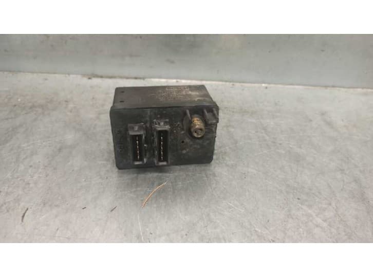 Recambio de caja precalentamiento para fiat ducato furgoneta (244_) 2.3 jtd referencia OEM IAM 0281003018 BOSCH