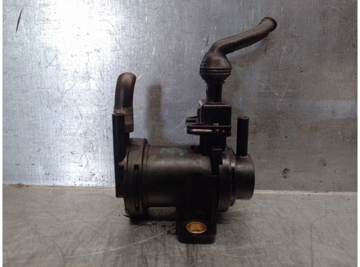 Recambio de electrovalvula vacio para alfa romeo 146 (930_) 1.9 jtd (930.b4b) referencia OEM IAM 46524556 A37434899