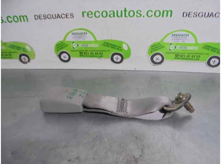 Recambio de enganche cinturon trasero izquierdo para nissan x-trail i (t30) 2.2 dci referencia OEM IAM 5 PUERTAS
