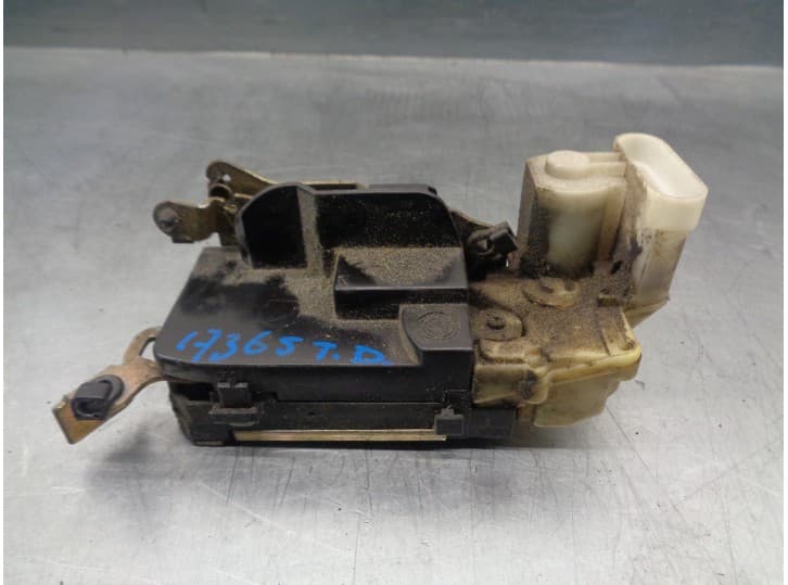Recambio de cerradura puerta trasera derecha para alfa romeo 146 (930_) 1.9 jtd (930.b4b) referencia OEM IAM 46764403 4 PINES 5