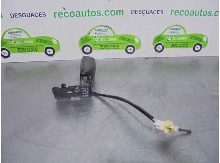Recambio de enganche cinturon trasero derecho para kia pro cee'd (ed) 1.6 crdi 90 referencia OEM IAM 888301H001 2 PIN
