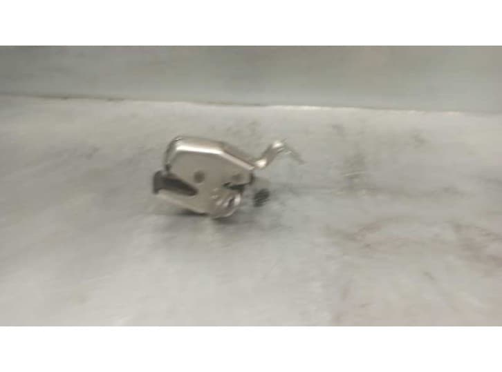 Recambio de cerradura puerta trasera derecha para citroën nemo furgoneta/monovolumen (aa_) 1.4 hdi referencia OEM IAM 1365304080