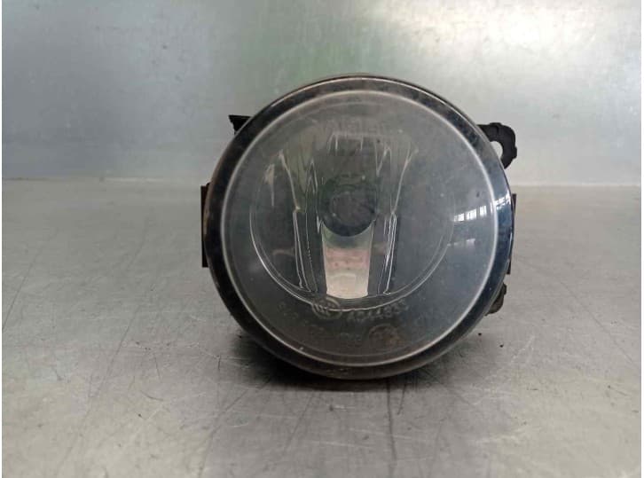 Recambio de faro antiniebla derecho para renault fluence (l3_) 1.6 16v (l301, l30f, l30p, l30r) referencia OEM IAM 8200074008