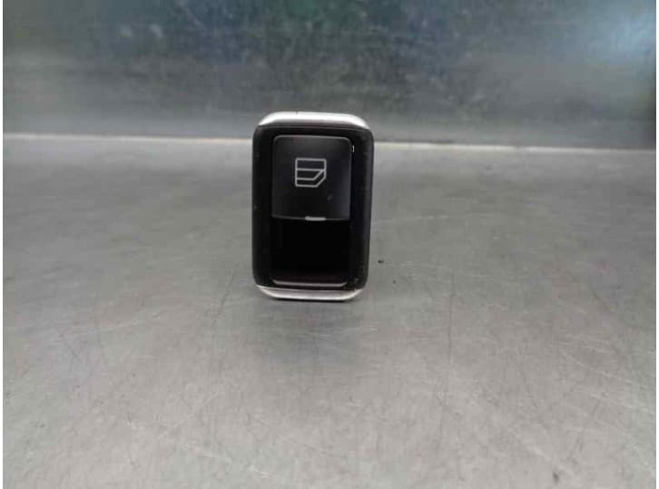 Recambio de mando elevalunas delantero derecho para mercedes-benz clase c (w204) c 200 cdi (204.001) referencia OEM IAM A2048700