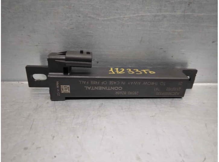 Recambio de modulo electronico para renault arkana i (lcm_, ldn_) 1.6 e-tech 145 (ldmu) referencia OEM IAM 285908268R A2C3885910