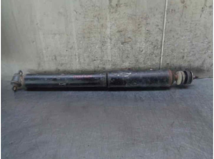 Recambio de amortiguador delantero derecho para jeep cherokee (xj) 2.5 td 4x4 referencia OEM IAM 37083ST