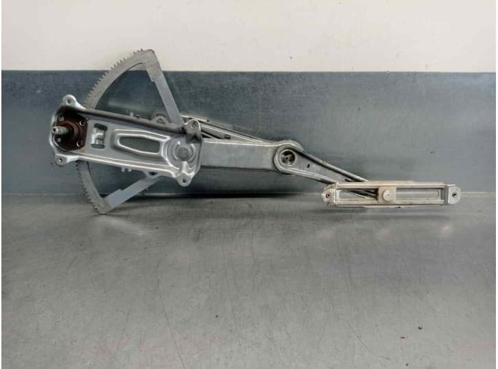 Recambio de elevalunas delantero izquierdo para opel corsa c (x01) 1.2 (f08, f68) referencia OEM IAM 09113359 MANUAL 3 PUERTAS