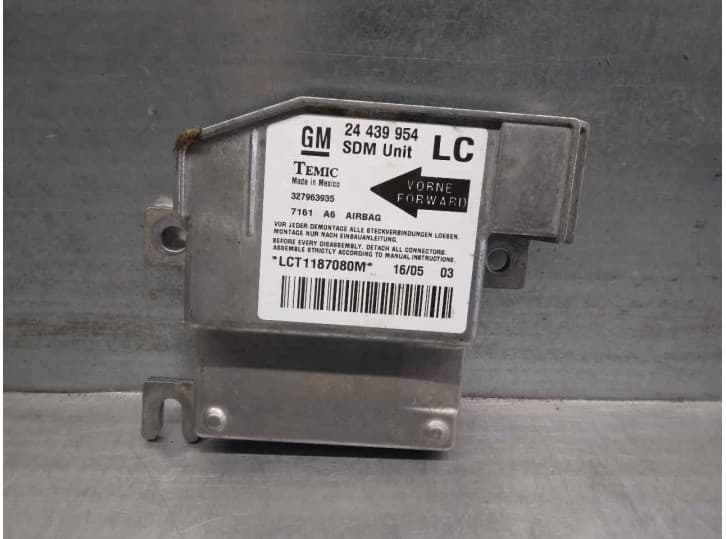 Recambio de centralita airbag para opel corsa c (x01) 1.0 (f08, f68) referencia OEM IAM 24439954 327963935