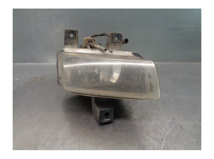 Recambio de faro antiniebla izquierdo para opel omega b (v94) 2.5 td (f69, m69, p69) referencia OEM IAM 09146111