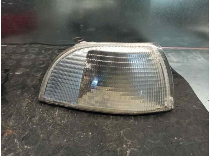 Recambio de piloto delantero derecho para fiat punto (176_) 75 1.2 referencia OEM IAM 7732118 BLANCO 3 PUERTAS